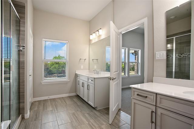 Building Photo - 5529 Liberty Dr