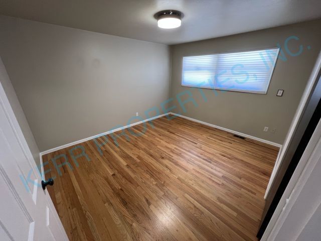 Building Photo - 6406 SE 91st Ave