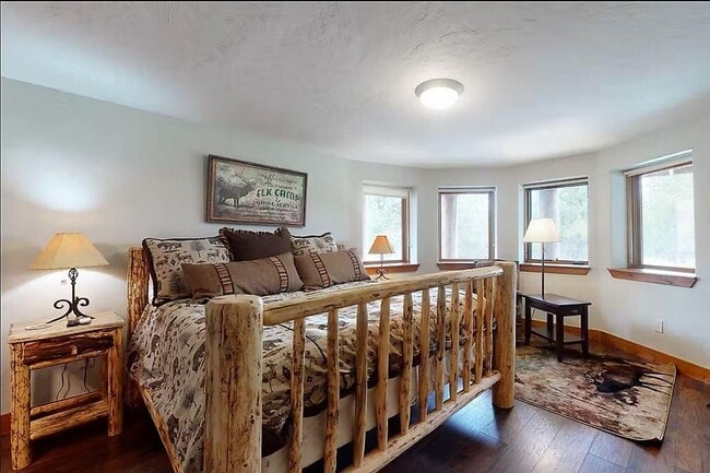 Building Photo - 160 County Rd 6236