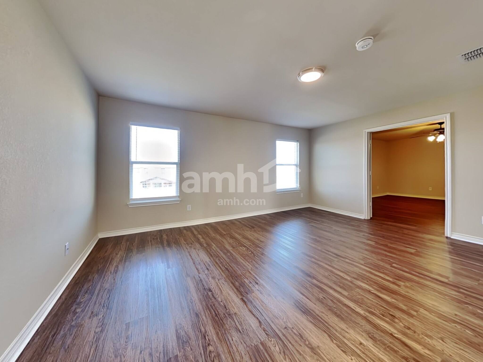 Building Photo - 1703 Chadwick Dr