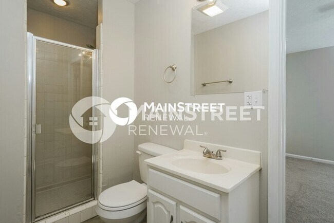 Building Photo - 4 Bedroom Pet-Friendly Home in JEFFERSONVILLE, IN with Main Street Renewal