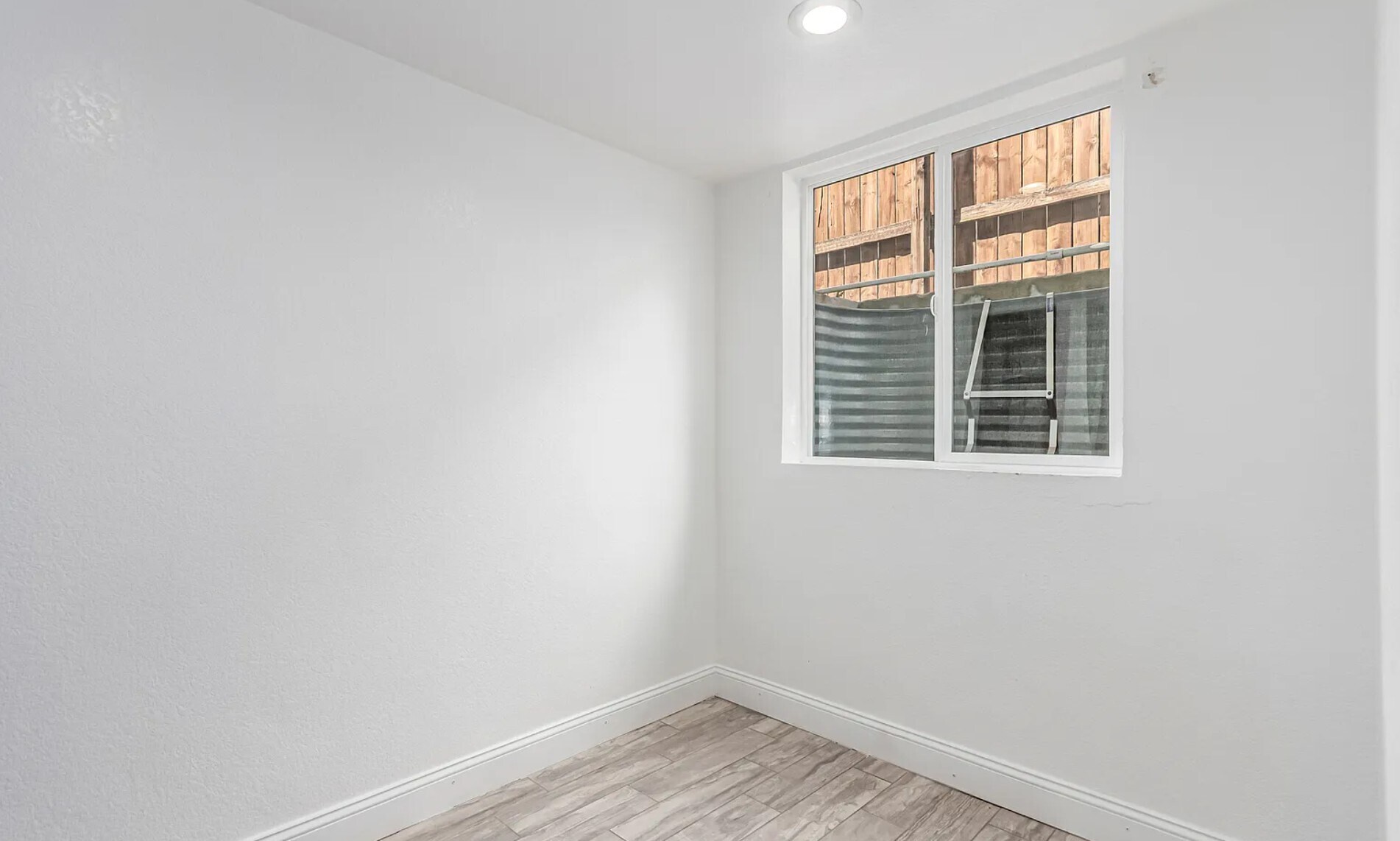Bedroom2/Office - 1173 Dayton St