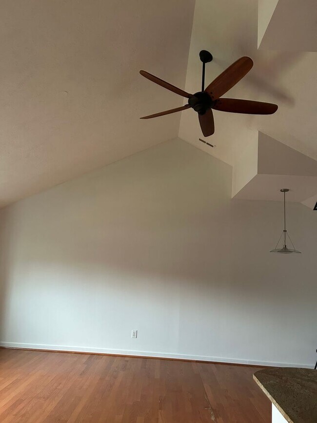 Building Photo - 7816 Coachford Ct