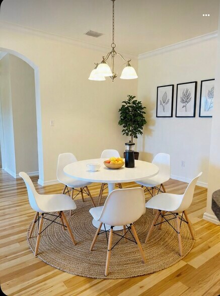 Building Photo - 11434 Jasper Kay Ter