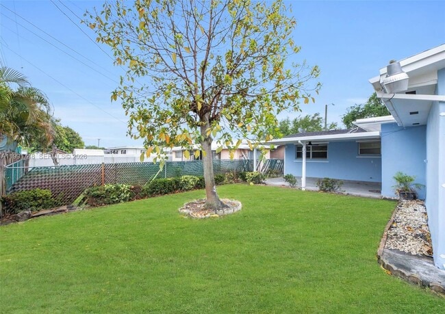 Building Photo - 7811 NW 10th St