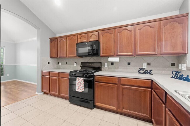 Building Photo - 4766 Wind Trace Dr