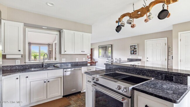 Building Photo - 13104 US-15