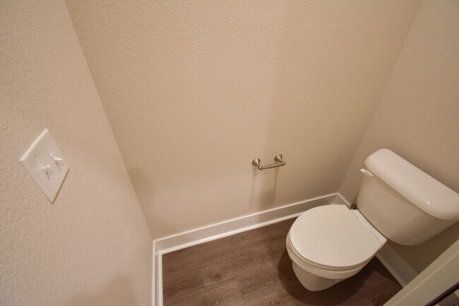 Building Photo - NOW LEASING