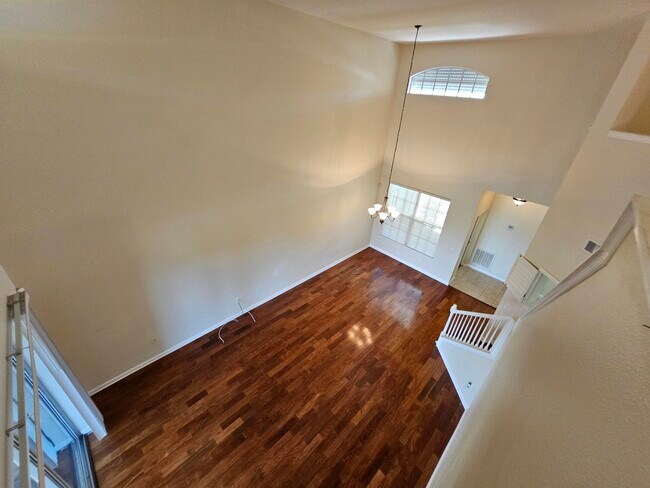 Building Photo - 3254 Arden Cir