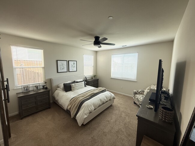 Building Photo - 614 Aromas Pl