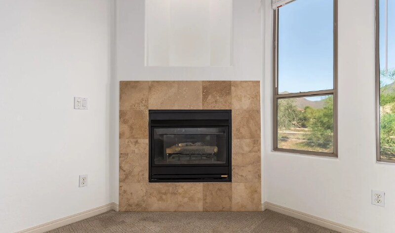 Building Photo - 16420 N Thompson Peak Pkwy