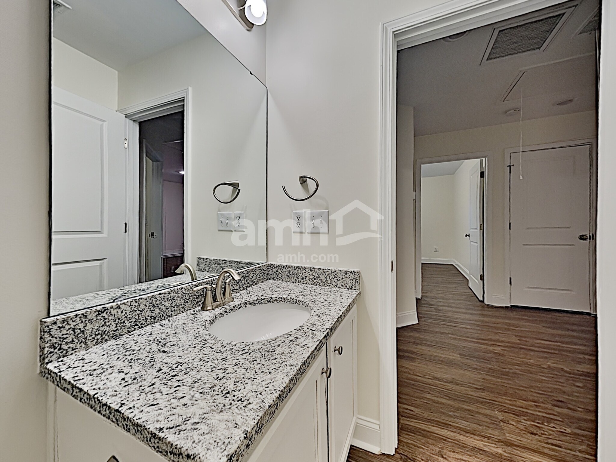 Building Photo - 178 Sweet Gum Dr