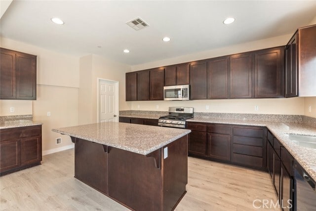 Building Photo - 35135 Sorrel Ln