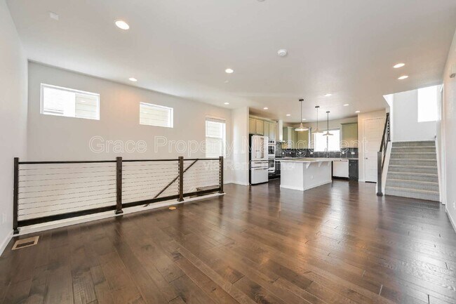 Building Photo - 3603 Mykonos Dr