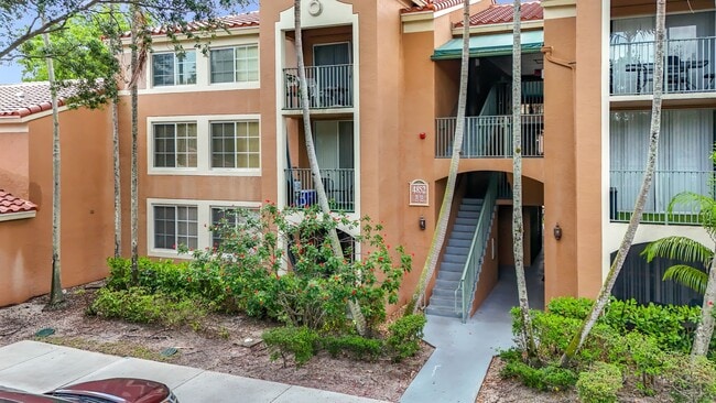 Building Photo - Super Cozy 2 bedroom in Desirable Neighborhood in coconut creek