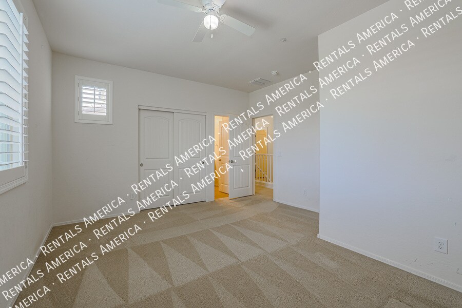 Building Photo - 3457 E Mia Ln