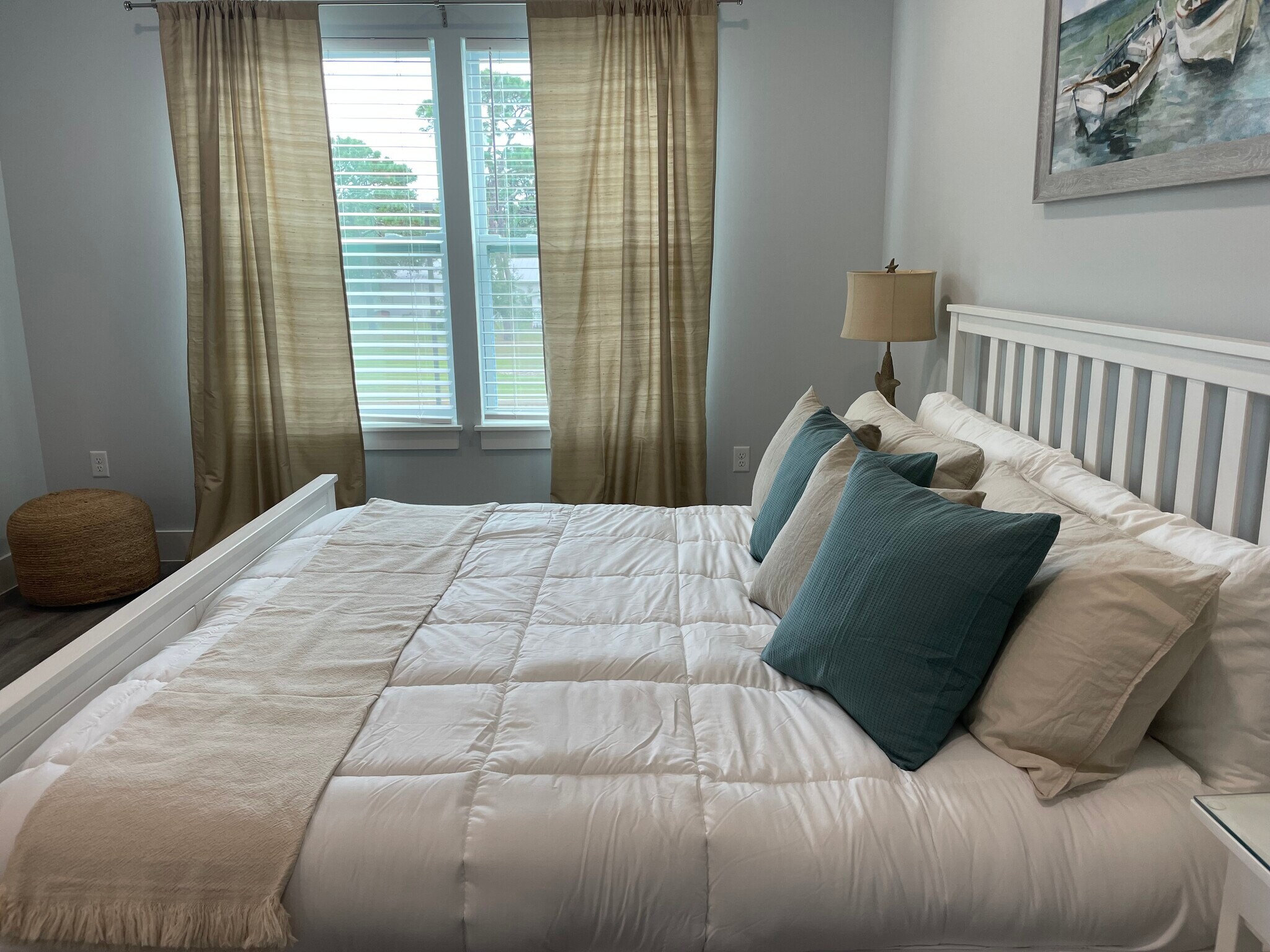 Building Photo - 2226 Joan Ave