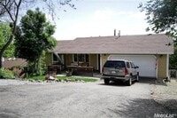 Building Photo - 2822 Montebello Way
