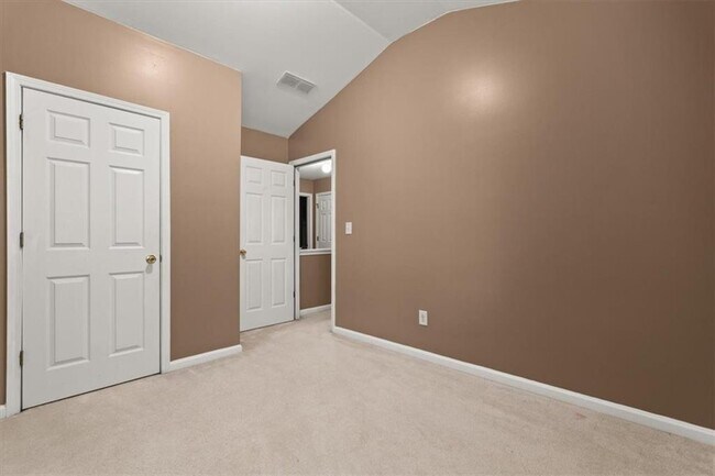 Building Photo - 7648 Cozy Ln