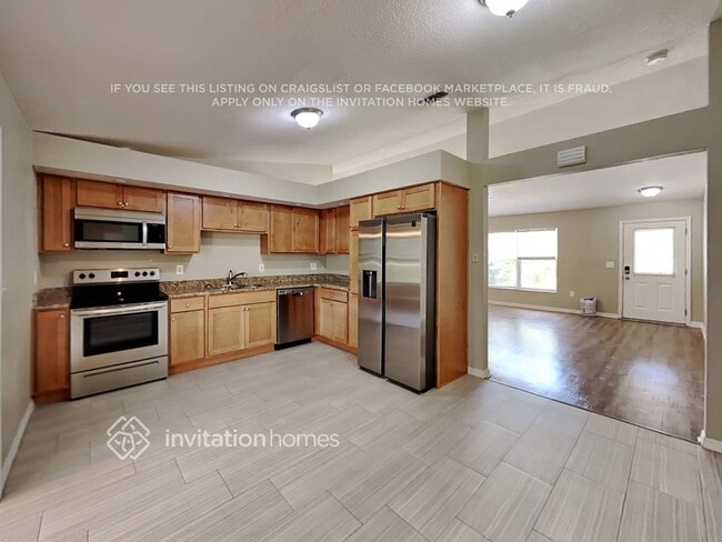 Building Photo - 2826 Gisela Rd