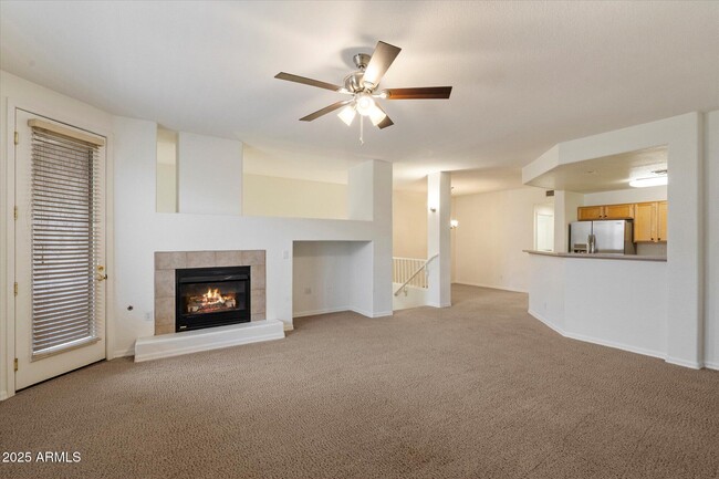Building Photo - 15221 N Clubgate Dr