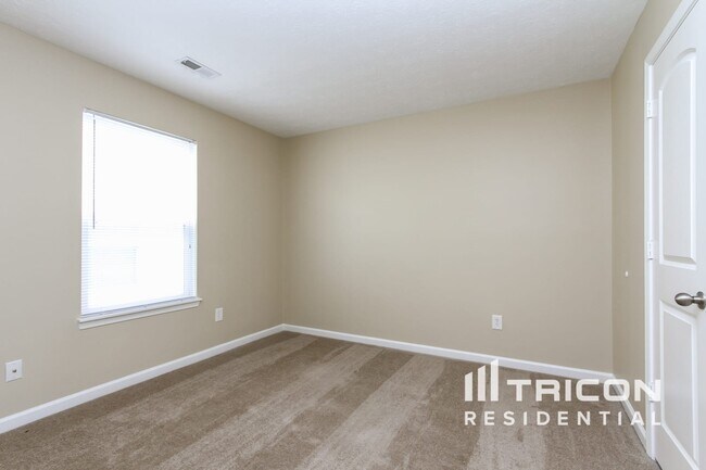 Building Photo - 5829 Mosaic Pl