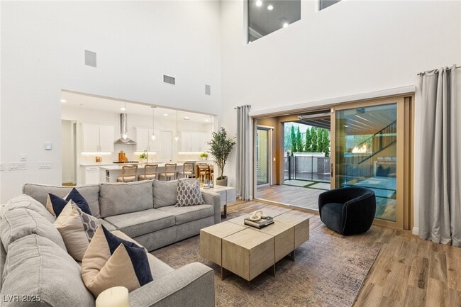 Building Photo - 12178 Harris Smt Ave