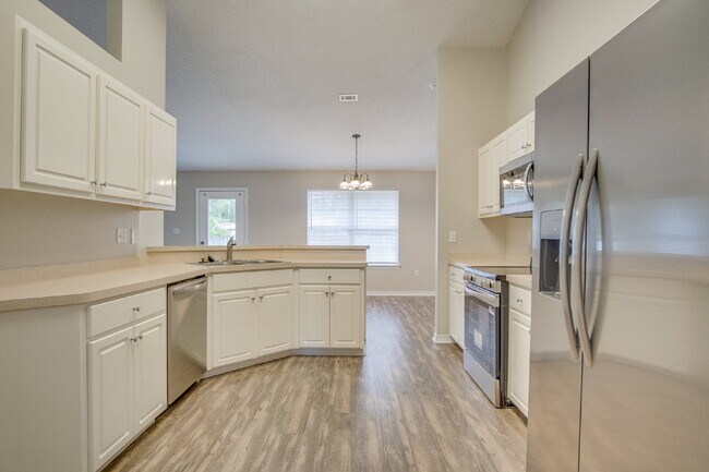 Building Photo - Holley by the Sea Home – 4 Bedrooms, Great...