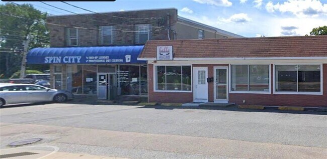 Building Photo - 3400 Mendon Rd