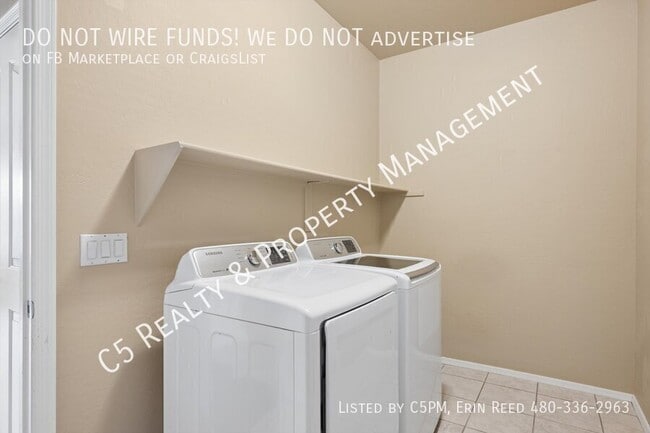 Building Photo - 1230 S Harrington St