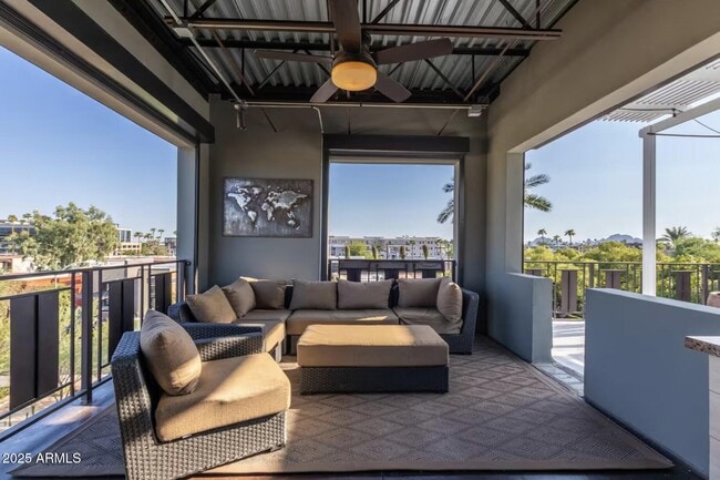 Building Photo - 7020 E 1st Ave