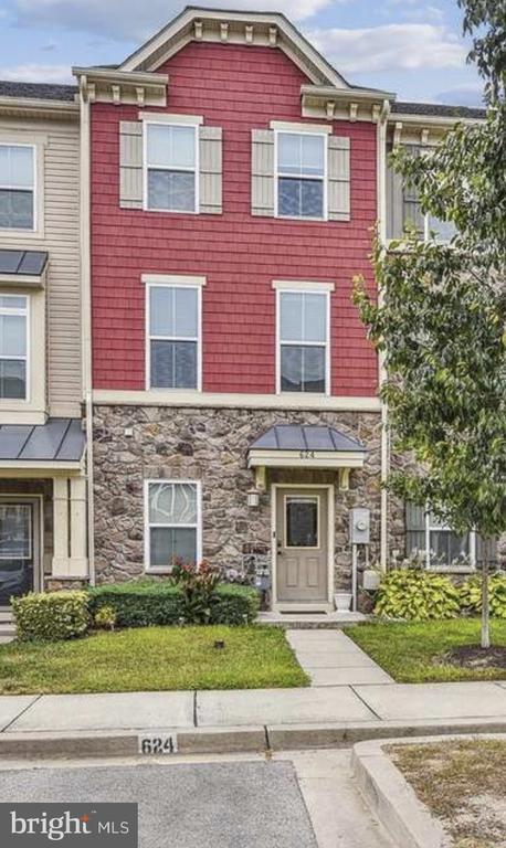 Building Photo - 624 Ravenwood Dr
