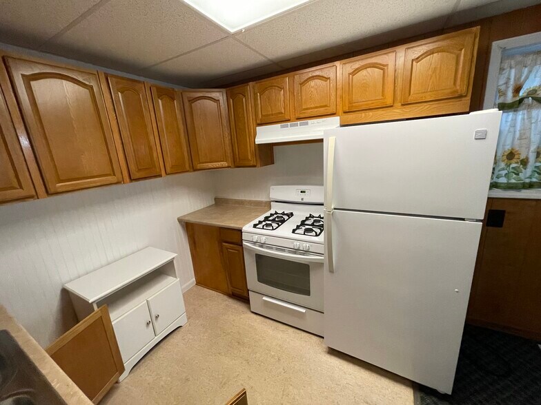 Building Photo - 125 S 7th St