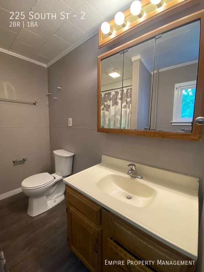 Building Photo - 225 South St