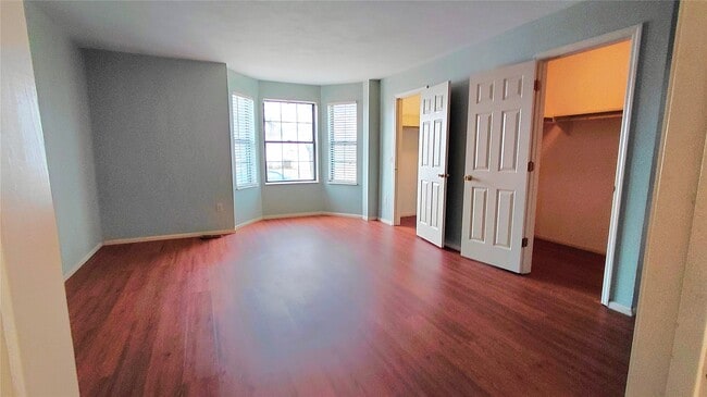 Building Photo - 961 Villa Gran Way