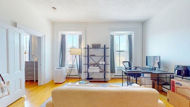 Building Photo - 703 Massachusetts Ave