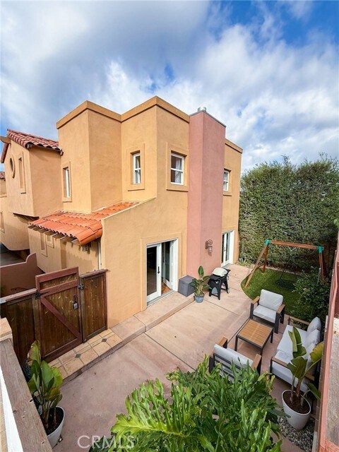 Building Photo - 214 N Irena Ave