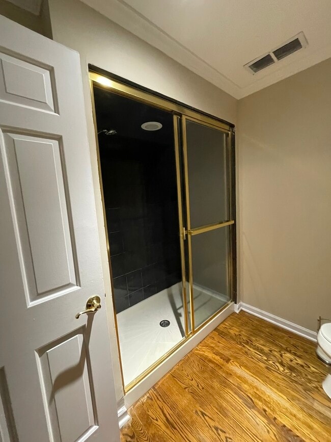 Building Photo - 4 N Tower Rd