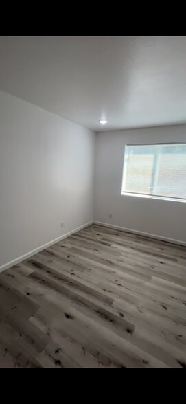 Building Photo - 2811 Tulare Ave