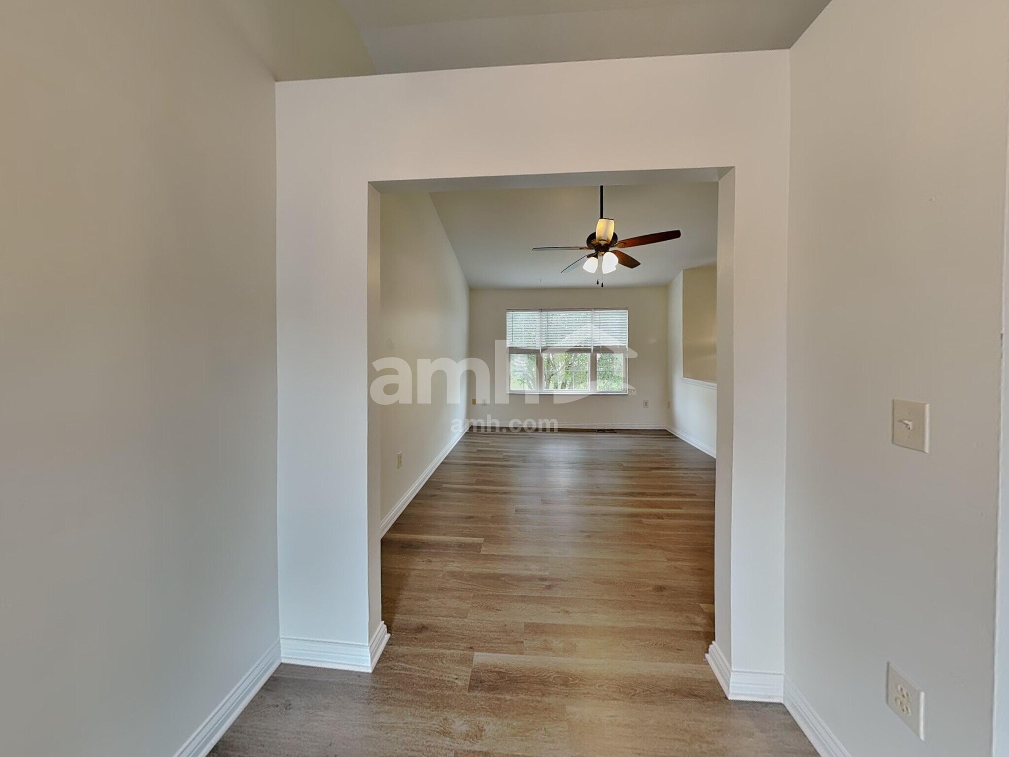 Building Photo - 599 Astoria Ct