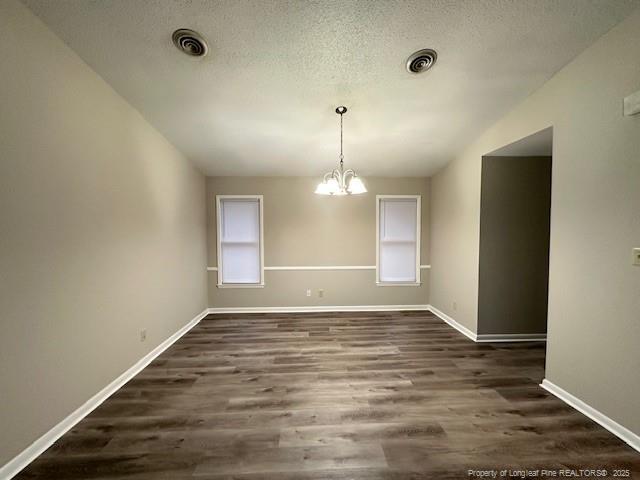 Building Photo - 1128 Thornwood Pl