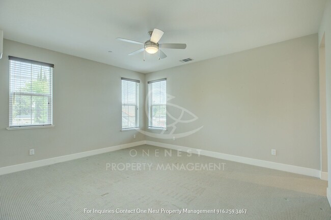 Building Photo - Luxury Living in Prime Granite Bay Location!
