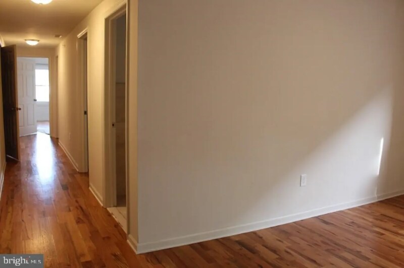 Building Photo - 56-58-58 S Broadway