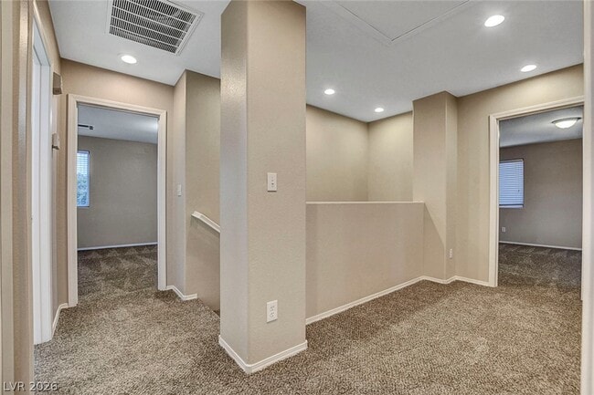 Building Photo - 7224 Rosebriar Ct