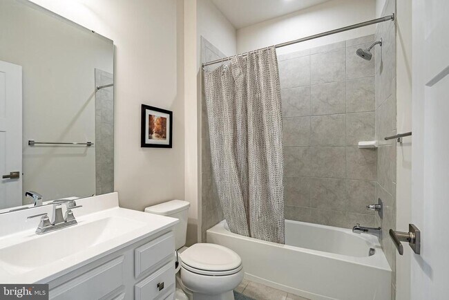 Building Photo - 74 Glory Maple Ln