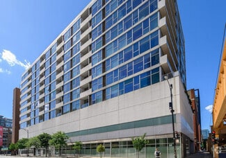 Building Photo - 630 N Franklin St
