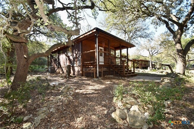 Building Photo - 2301 Lime Kiln Rd