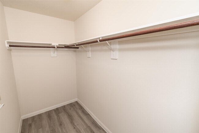 Building Photo - 3602 Bluebird Park Ln