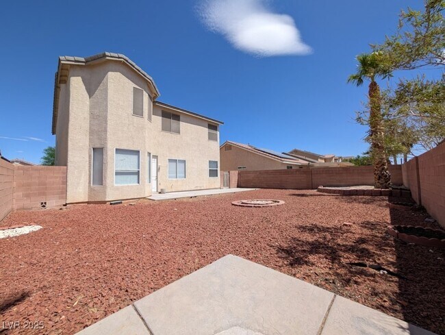 Building Photo - 2773 Echo Springs St