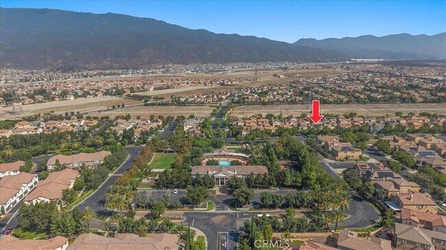 Building Photo - 15876 Parkhouse Dr